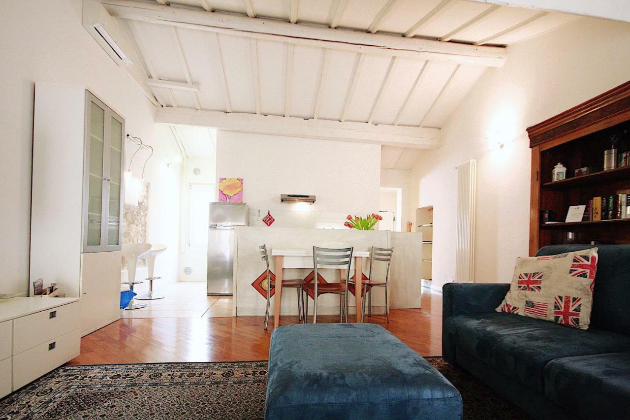 Bianco Apartment Vérone Extérieur photo