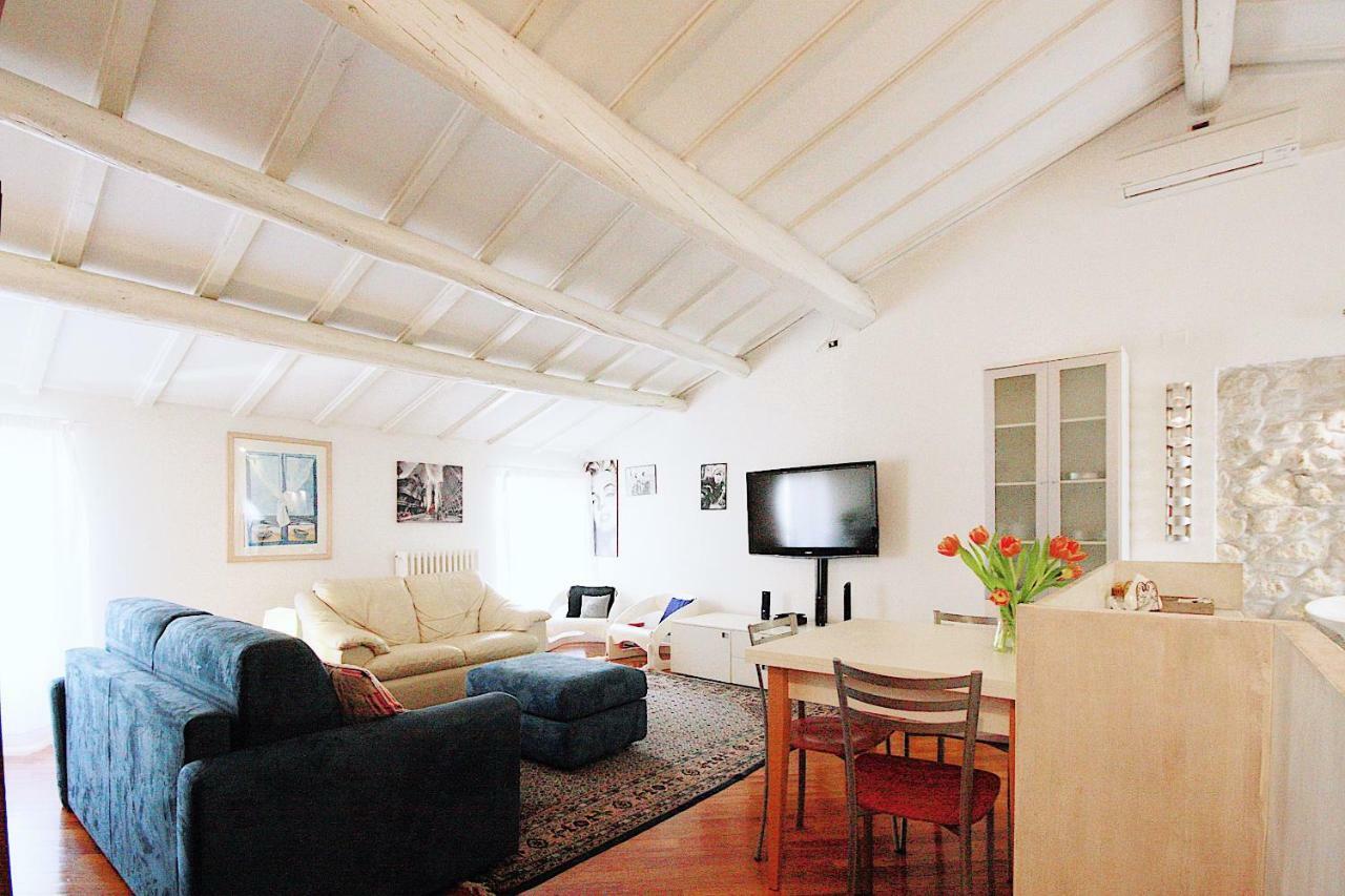 Bianco Apartment Vérone Extérieur photo